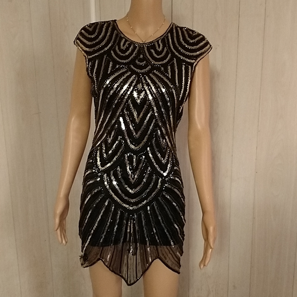 🎉Sequined Mini Glittery Black Cocktail Dress🎉